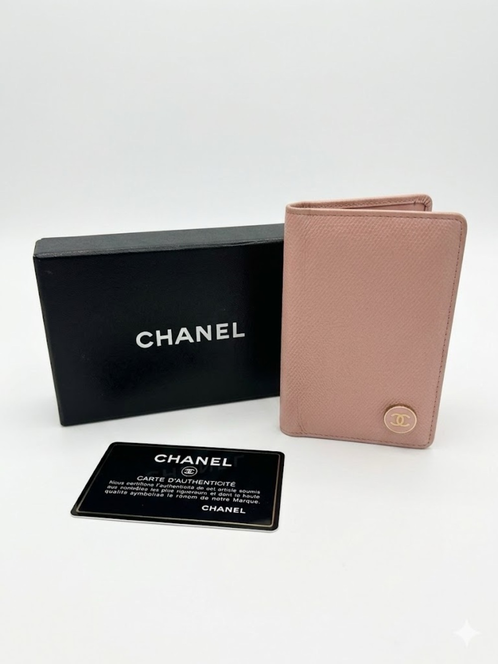 ✨ Authentic CHANEL Pink Caviar Card Holder ✨
